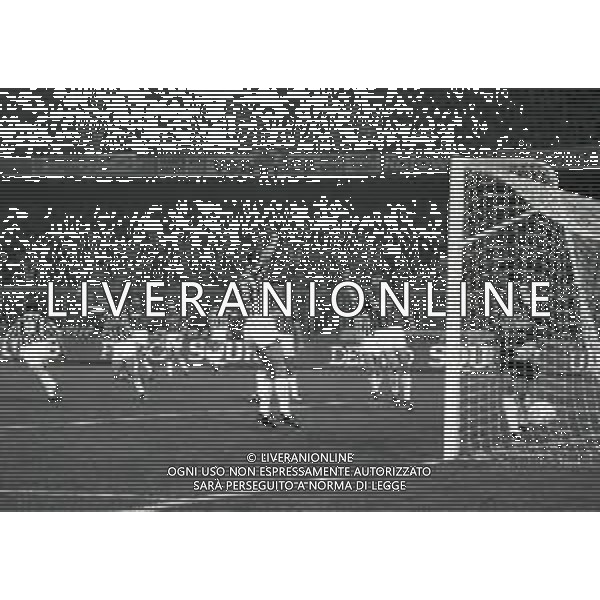 14-04-1992 TORINO SEMIFINALE DI RITORNO DI COPPA ITALIA JUVENTUS MILAN 1-0 NELLA FOTO GOAL SALVATORE SCHILLACI AG ALDO LIVERANI SAS