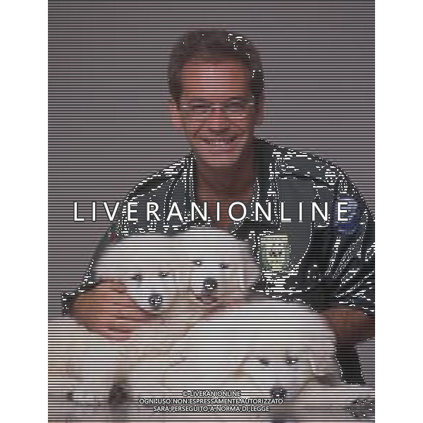 ALESSANDRO CECCHI PAONE, giornalista, conduttore televisivo italiano - RETROSPETTIVA Nella foto nel 1998 ©ARCHIVIO AGENZIA ALDO LIVERANI SAS