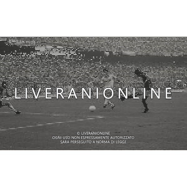 15-09-1985 MILANO CAMPIONATO DI CALCIO SERIE A MILAN LECCE 1-0 NELLA FOTO GOAL PIETRO PAOLO VIRDIS AG ALDO LIVERANI SAS