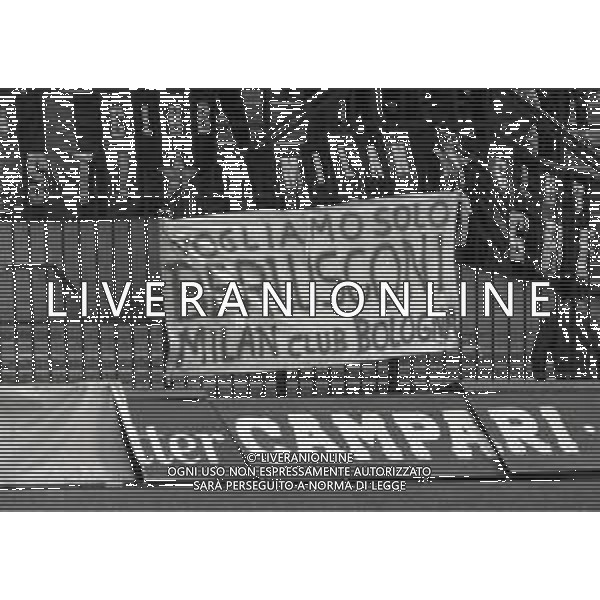 09-02-1986 MILANO CAMPIONATO DI CALCIO SERIE A MILAN SAMPDORIA 2-2 NELLA FOTO STRISCIONI PRO SILVIO BERLUSCONI AG ALDO LIVERANI SAS