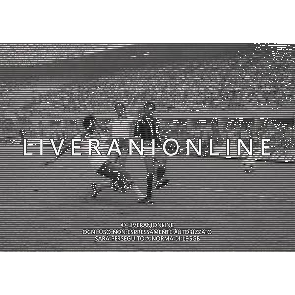 14-09-1980 MILANO CAMPIONATO DI CALCIO SERIE B MILAN BARI 1-0 NELLA FOTO ALBERTO MINOIA E ROBERTO SASSO AG ALDO LIVERANI SAS