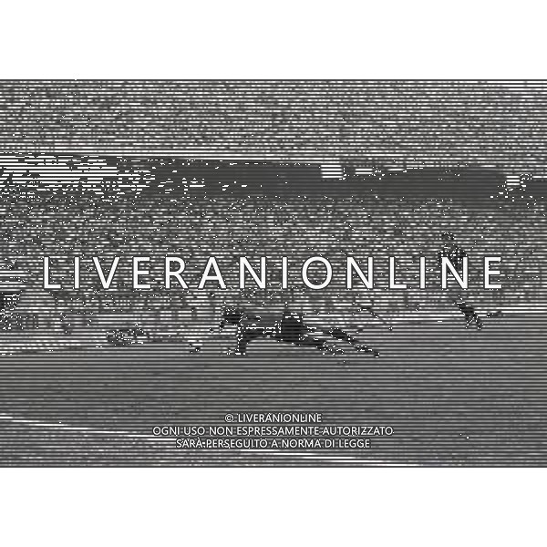 14-09-1980 MILANO CAMPIONATO DI CALCIO SERIE B MILAN BARI 1-0 NELLA FOTO PARATA OTTORINO PIOTTI AG ALDO LIVERANI SAS