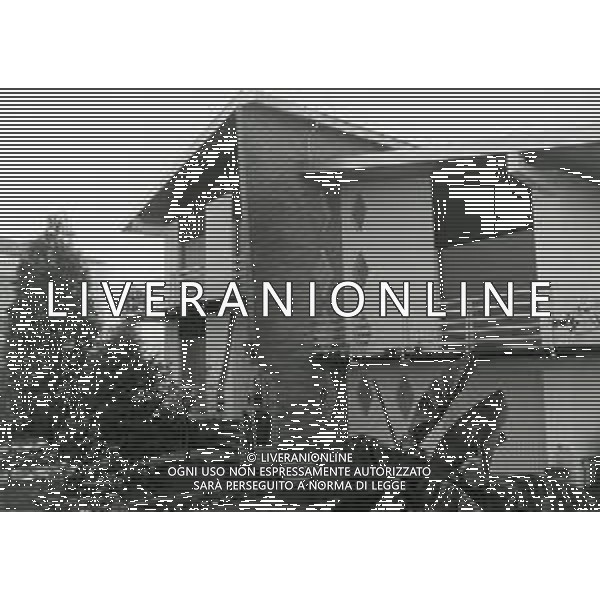 13-11-1975 VERCELLI OMICIDIO PLURIMO FAMIGLIA GRANERIS NELLA FOTO LA CASA DOVE SONO STATI TROVATI I CORPI AG ALDO LIVERANI SAS