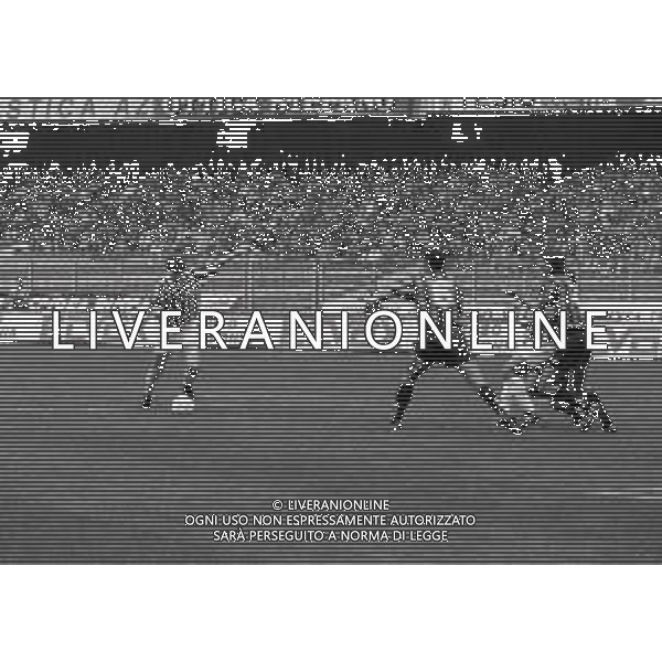 17-10-1993 TORINO CAMPIONATO DI CALCIO SERIE A JUVENTUS ATALANTA 2-1 NELLA FOTO ANDRES MOLLER AG ALDO LIVERANI SAS