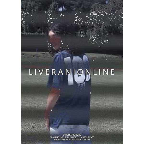 RETROSPETTIVA FELICE CENTOFANTI CALCIATORE NELLA FOTO FELICE CENTOFANTI NELL\'ANNO 1995-1996 AG ALDO LIVERANI SAS