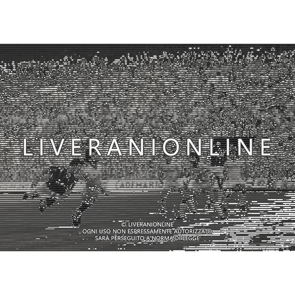 23-10-1988 MILANO CAMPIONATO DI CALCIO SERIE A MILAN LAZIO 0-0 NELLA FOTO MARCO VAN BASTEN E ANGELO GREGUCCI AG ALDO LIVERANI SAS