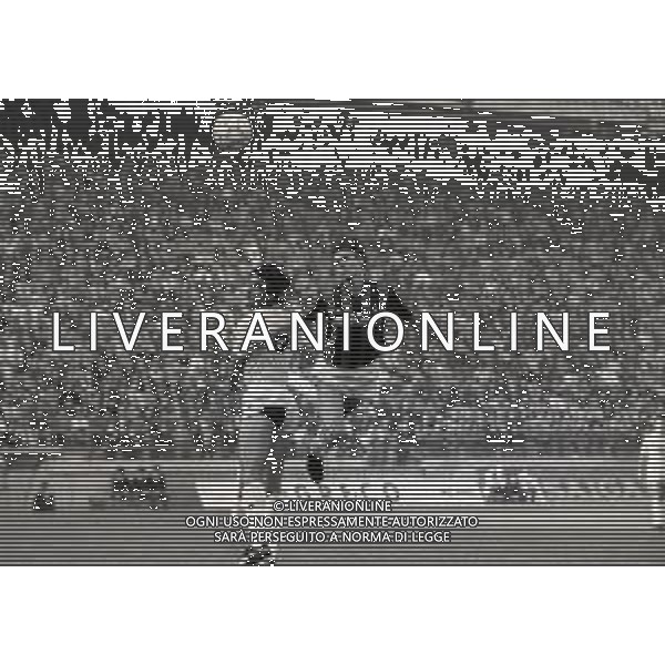 23-10-1988 MILANO CAMPIONATO DI CALCIO SERIE A MILAN LAZIO 0-0 NELLA FOTO MARCO VAN BASTEN E ANGELO GREGUCCI AG ALDO LIVERANI SAS