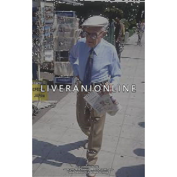 RETROSPETTIVA SANDRO PERTINI POLITICO NELLA FOTO SANDRO PERTINI IN VACANZE A NIZZA NELL\'ANNO 1985 AG ALDO LIVERANI SAS