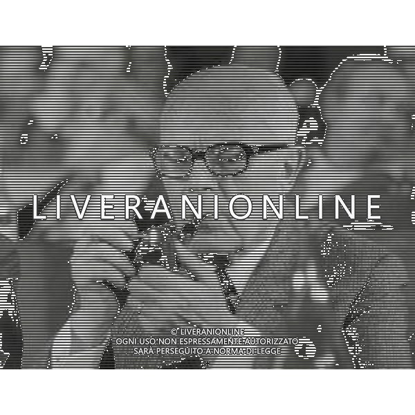 RETROSPETTIVA SANDRO PERTINI POLITICO NELLA FOTO SANDRO PERTINI CON LA PIPA AG ALDO LIVERANI SAS