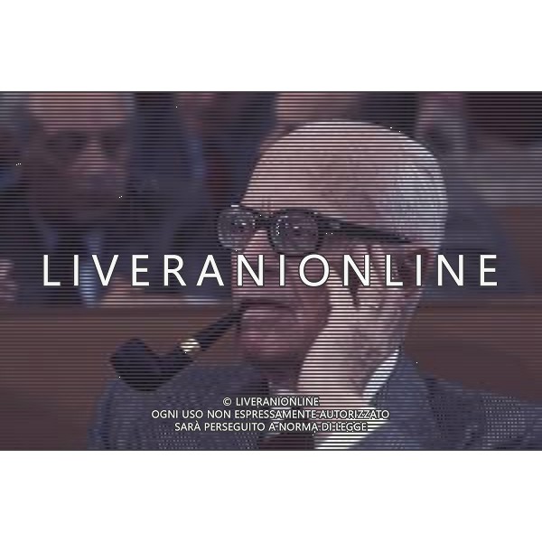 RETROSPETTIVA SANDRO PERTINI POLITICO NELLA FOTO SANDRO PERTINI CON LA PIPA AG ALDO LIVERANI SAS