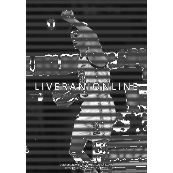 23-10-1994 MILANO CAMPIONATO DI BASKET SERIE A 1 STEFANEL MILANO CAGIVA VARESE NELLA FOTO FERNANDO GENTILE AG ALDO LIVERANI SAS