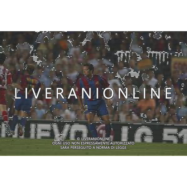 05-09-2002 BARCELLONA- BARCELLONA ATLETICO MADRID NELLA FOTO XAVI AG ALDO LIVERANI SAS