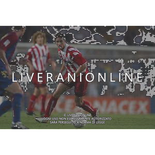05-09-2002 BARCELLONA- BARCELLONA ATLETICO MADRID NELLA FOTO FERNANDO TORRES AG ALDO LIVERANI SAS