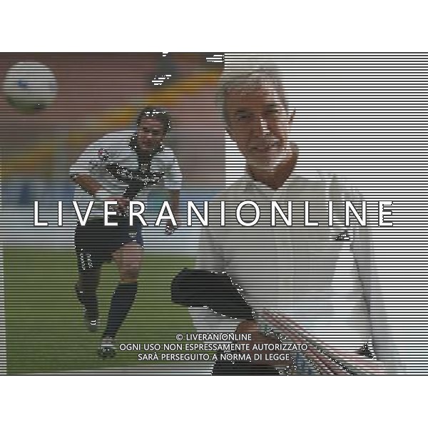 MILANO 20/7/2005 VIA ROSELLINI, 4 ASSEMBLEA DI LEGA CALCIO SERIE B NELLA FOTO GIAMBATTISTA PASTORELLO PRESIDENTE DEL VERONA CALCIO CON DIETRO IL POSTER DI GILARDINO FOTO ROMANO/AG ALDO LIVERANI