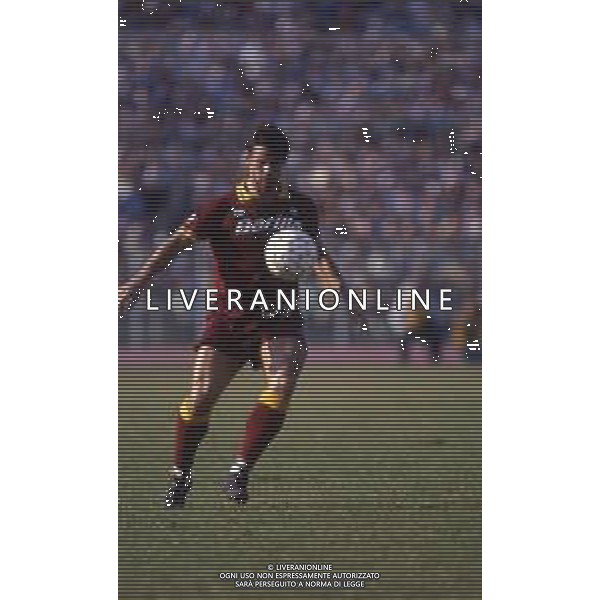 RETROSPETTIVA SEBASTIANO NELA CALCIATORE NELLA FOTO SEBASTIANO NELA CON LA MAGLIA DELLA ROMA CALCIO AG ALDO LIVERANI SAS