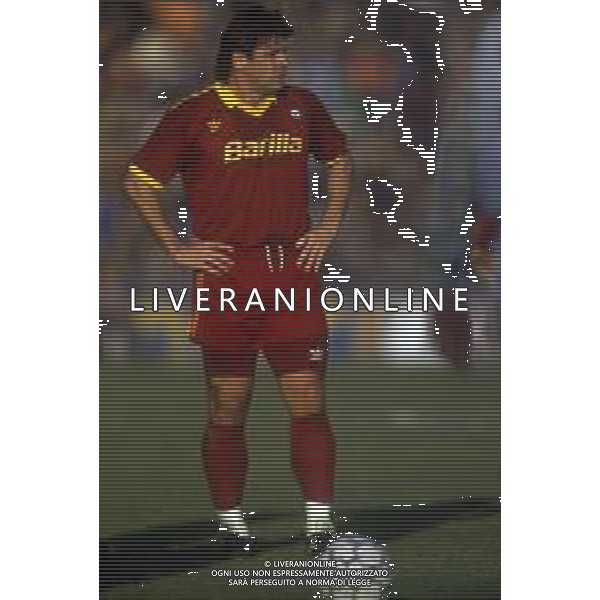 RETROSPETTIVA SEBASTIANO NELA CALCIATORE NELLA FOTO SEBASTIANO NELA CON LA MAGLIA DELLA ROMA CALCIO AG ALDO LIVERANI SAS