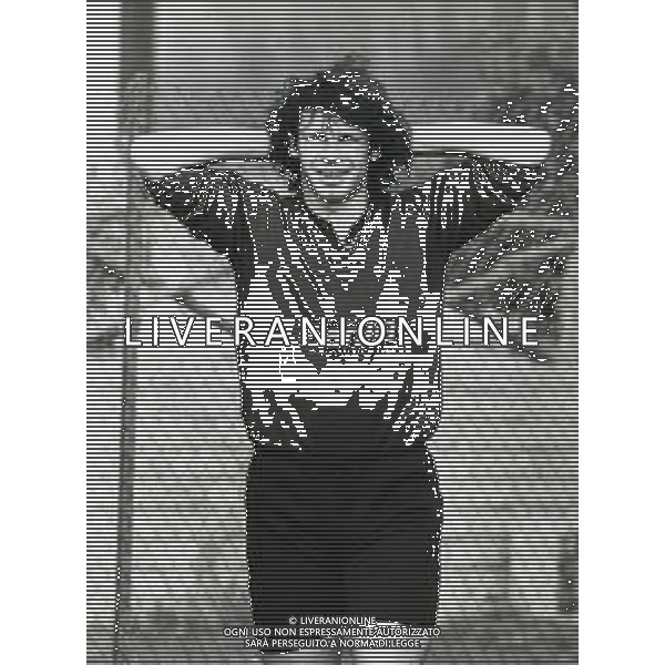 RETROSPETTIVA SEBASTIANO NELA CALCIATORE NELLA FOTO SEBASTIANO NELA CON LA MAGLIA DELLA ROMA CALCIO AG ALDO LIVERANI SAS