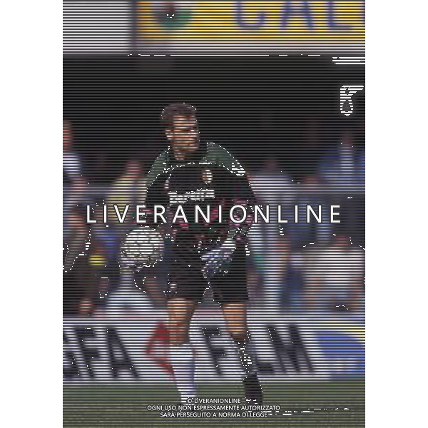 RETROSPETTIVA LUCA MARCHEGIANI CALCIATORE NELLA FOTO LUCA MARCHEGIANI CON LA MAGLIA DEL TORINO CALCIO NELL\'ANNO 1991-1992 AG ALDO LIVERANI SAS