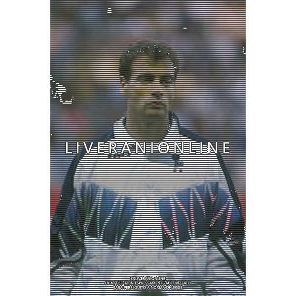 RETROSPETTIVA LUCA MARCHEGIANI CALCIATORE NELLA FOTO LUCA MARCHEGIANI CON LA MAGLIA DELLA NAZIONALE ITALIANA NELL\'ANNO 1993-1994 AG ALDO LIVERANI SAS