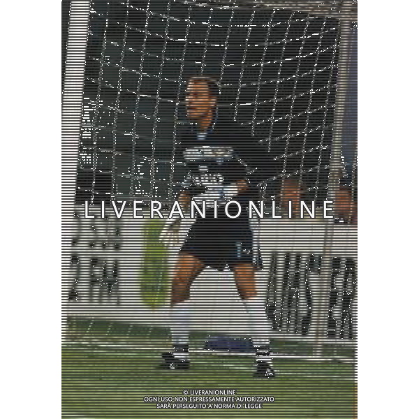 RETROSPETTIVA LUCA MARCHEGIANI CALCIATORE NELLA FOTO LUCA MARCHEGIANI CON LA MAGLIA DELLA LAZIO CALCIO NELL\'ANNO 1999-2000 AG ALDO LIVERANI SAS