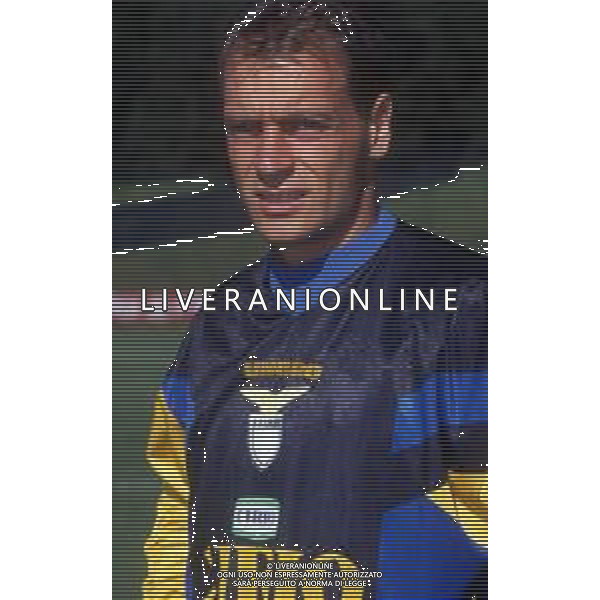 RETROSPETTIVA LUCA MARCHEGIANI CALCIATORE NELLA FOTO LUCA MARCHEGIANI CON LA MAGLIA DELLA LAZIO CALCIO AG ALDO LIVERANI SAS