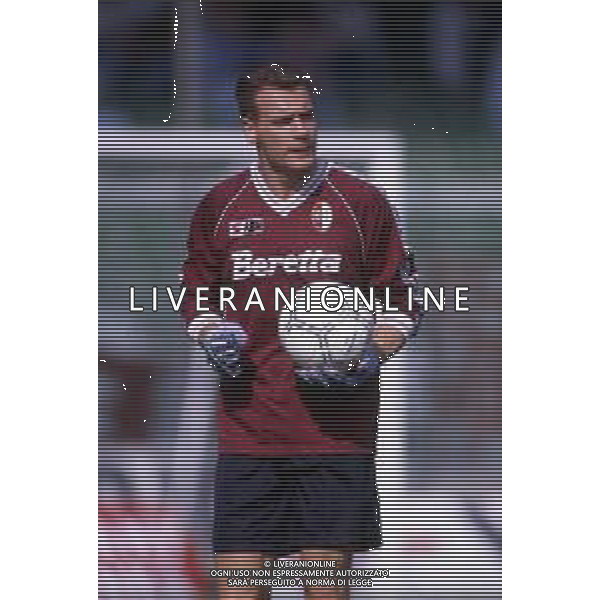 RETROSPETTIVA LUCA MARCHEGIANI CALCIATORE NELLA FOTO LUCA MARCHEGIANI CON LA MAGLIA DEL TORINO CALCIO AG ALDO LIVERANI SAS