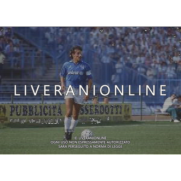 RETROSPETTIVA PIETRO MARIANI CALCIATORE NELLA FOTO PIETRO MARIANI CON LA MAGLIA DEL BRESCIA CALCIO AG ALDO LIVERANI SAS