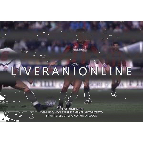RETROSPETTIVA PIETRO MARIANI CALCIATORE NELLA FOTO PIETRO MARIANI CON LA MAGLIA DEL BOLOGNA CALCIO AG ALDO LIVERANI SAS