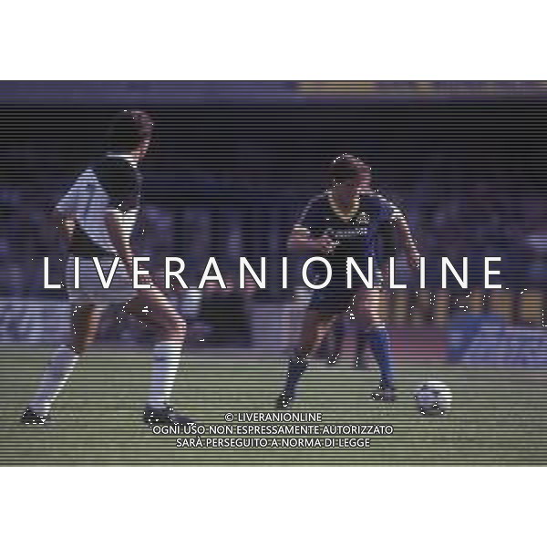 RETROSPETTIVA LUCIANO MARANGON CALCIATORE NELLAFOTO LUCIANO MARANGON CON LA MAGLIA DEL VERONA CALCIO NELL\'ANNO 1984 AG ALDO LIVERANI SAS