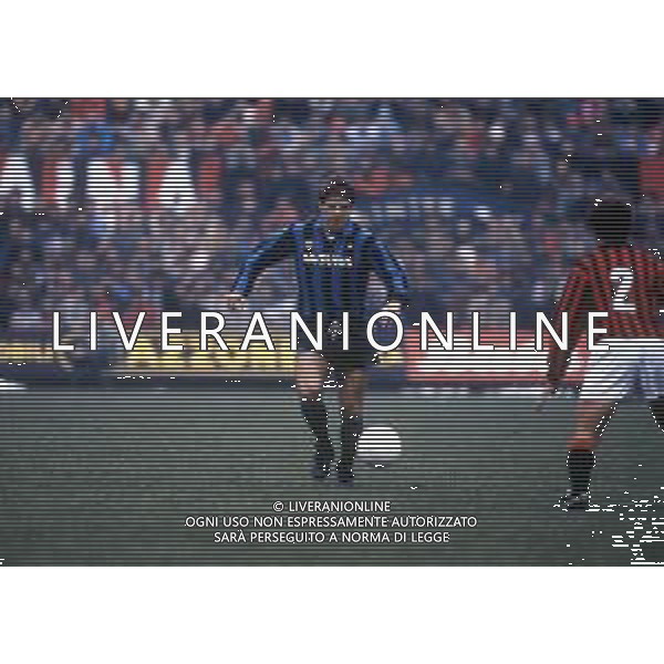RETROSPETTIVA LUCIANO MARANGON CALCIATORE NELLAFOTO LUCIANO MARANGON CON LA MAGLIA DELL\'INTER 1985-1986 AG ALDO LIVERANI SAS