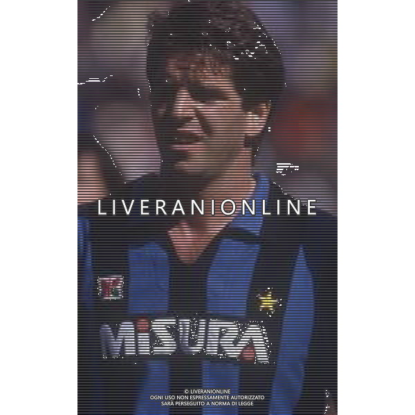 RETROSPETTIVA LUCIANO MARANGON CALCIATORE NELLAFOTO LUCIANO MARANGON CON LA MAGLIA DELL\'INTER 1985-1986 AG ALDO LIVERANI SAS