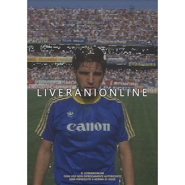 RETROSPETTIVA LUCIANO MARANGON CALCIATORE NELLAFOTO LUCIANO MARANGON CON LA MAGLIA DEL VERONA CALCIO AG ALDO LIVERANI SAS