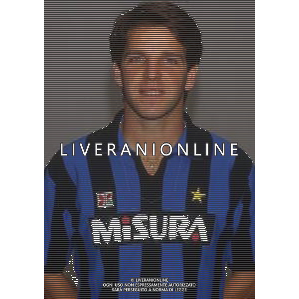 RETROSPETTIVA LUCIANO MARANGON CALCIATORE NELLAFOTO LUCIANO MARANGON CON LA MAGLIA DELL\'INTER 1985-1986 AG ALDO LIVERANI SAS
