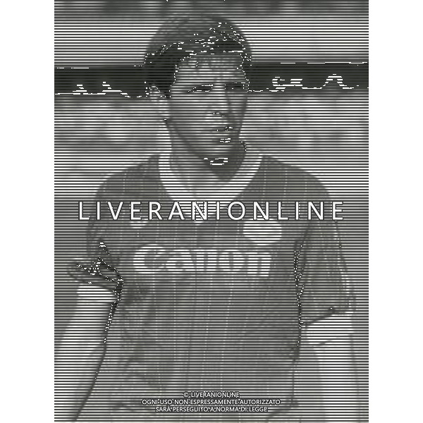 RETROSPETTIVA LUCIANO MARANGON CALCIATORE NELLAFOTO LUCIANO MARANGON CON LA MAGLIA DEL VERONA CALCIO AG ALDO LIVERANI SAS