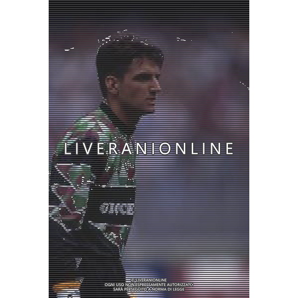 RETROSPETTIVA GIANMATTEO MAREGGINI CALCIATORE NELLA FOTO GIANMATTEO MAREGGINI CON LA MAGLIA DELLA FIORENTINA CALCIO AG ALDO LIVERANI SAS