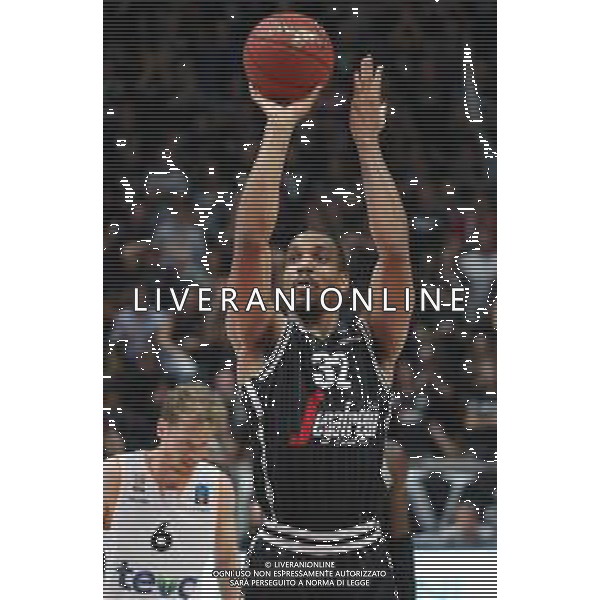 Campionato di Basket Serie A 2019/2020 Bologna, Italia 01/01/2020 Campionato di Basket Serie A 2019/2020 Nella foto: Vince Hunter (Virtus Segafredo Bologna) ©Michele Nucci - Alessio Marini / AGENZIA ALDO LIVERANI SAS