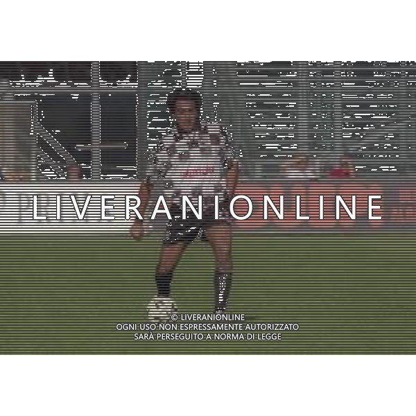 10-10-1999 ALZANO BERGAMO- CAMPIONATO DI CALCIO SERIE B ALZANO SALERNITANA 3-2 NELLA FOTO SIMONE BARONE AG ALDO LIVERANI SAS