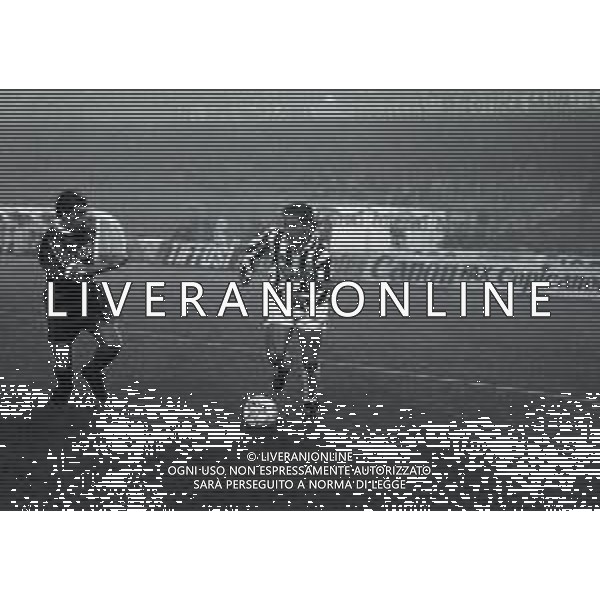 02-11-1994TORINO SEDICESIMI DI FINALE DI COPPA UEFA JUVENTUS MARITIMO 2-1 NELLA FOTO ROBERTO BAGGIO AG ALDO LIVERANI SAS