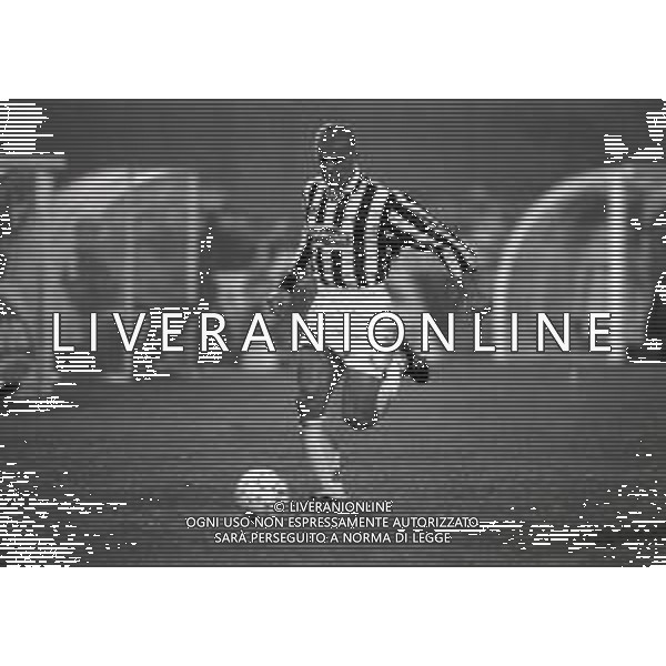 02-11-1994TORINO SEDICESIMI DI FINALE DI COPPA UEFA JUVENTUS MARITIMO 2-1 NELLA FOTO GIANLUCA VIALLI AG ALDO LIVERANI SAS