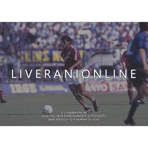 RETROSPETIVA LUIS MULLER CALCIATORE NELLA FOTO LUIS MULLER CON LA MAGLIA DEL TORINO CALCIO AG ALDO LIVERANI SAS