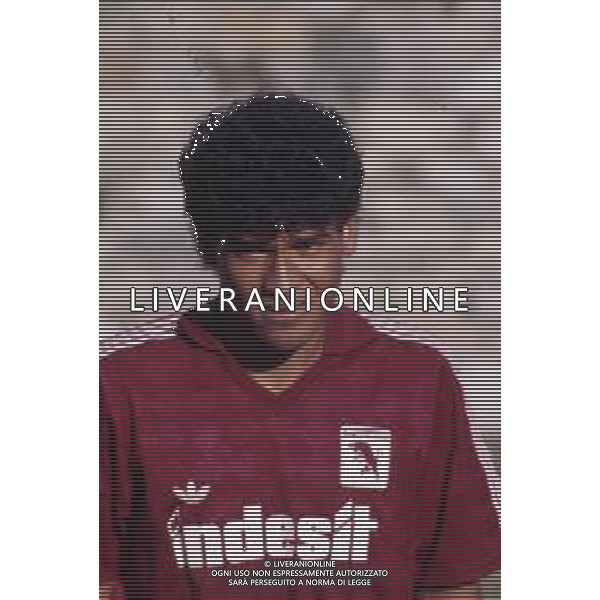 RETROSPETIVA LUIS MULLER CALCIATORE NELLA FOTO LUIS MULLER CON LA MAGLIA DEL TORINO CALCIO AG ALDO LIVERANI SAS