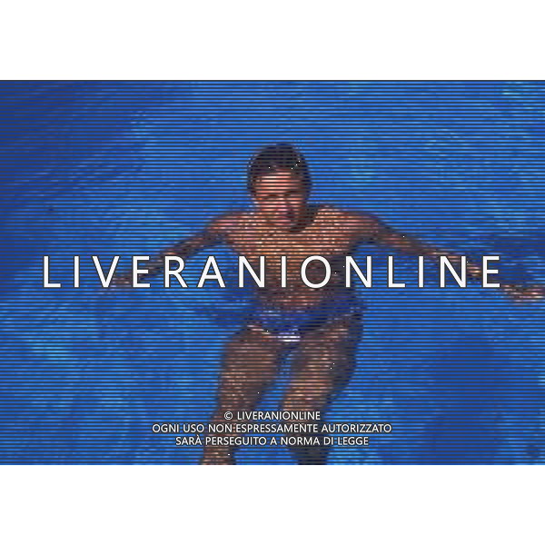 RETROSPETTIVA GIORGIO LAMBERTI NUOTO NELLA FOTO GIORGIO LAMBERTI AG ALDO LIVERANI SAS