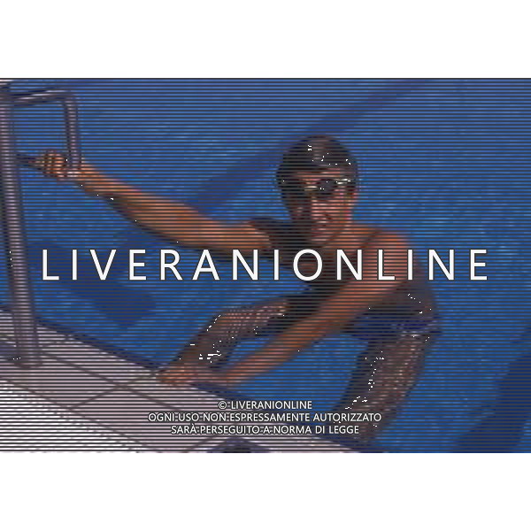 RETROSPETTIVA GIORGIO LAMBERTI NUOTO NELLA FOTO GIORGIO LAMBERTI AG ALDO LIVERANI SAS