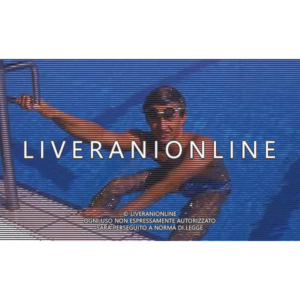 RETROSPETTIVA GIORGIO LAMBERTI NUOTO NELLA FOTO GIORGIO LAMBERTI AG ALDO LIVERANI SAS