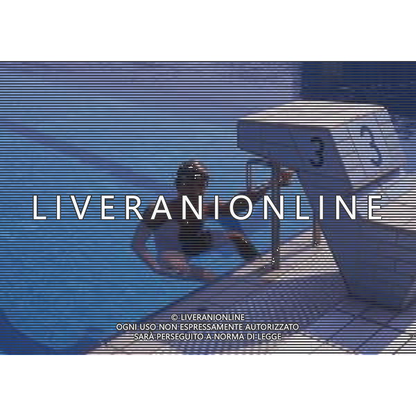 RETROSPETTIVA GIORGIO LAMBERTI NUOTO NELLA FOTO GIORGIO LAMBERTI AG ALDO LIVERANI SAS