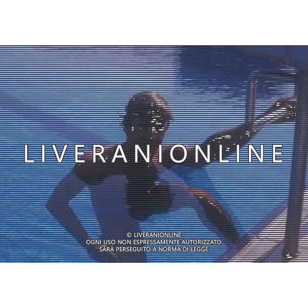 RETROSPETTIVA GIORGIO LAMBERTI NUOTO NELLA FOTO GIORGIO LAMBERTI AG ALDO LIVERANI SAS