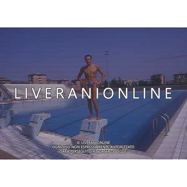 RETROSPETTIVA GIORGIO LAMBERTI NUOTO NELLA FOTO GIORGIO LAMBERTI AG ALDO LIVERANI SAS