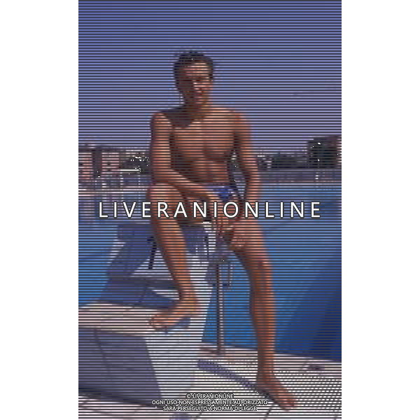 RETROSPETTIVA GIORGIO LAMBERTI NUOTO NELLA FOTO GIORGIO LAMBERTI AG ALDO LIVERANI SAS