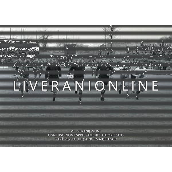 29-03-1981 MONZA CAMPIONATO DI CALCIO SERIE B MONZA CATANIA 3-3 NELLA FOTO ARBITRO GIANCARLO PIRANDOLA AG ALDO LIVERANI SAS