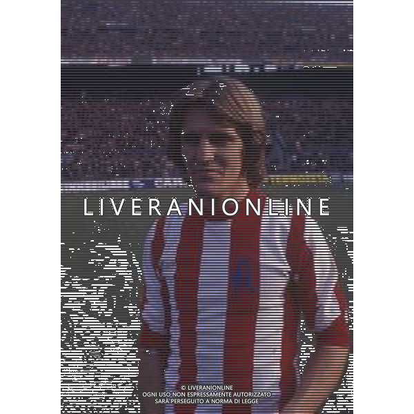 RETROSPETTIVA FRANCO CERILLI CALCIATORE NELLA FOTO FRANCO CERILLI RETROSPETTIVA FRANCO CERILLI CON LA MAGLIA DEL VICENZA CALCIO AG ALDO LIVERANI SAS